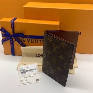 Authentic Louis Vuitton Passport Cover